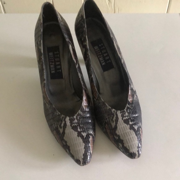 Stuart Weitzman Snakeskin print heels item#39 - Picture 1 of 9